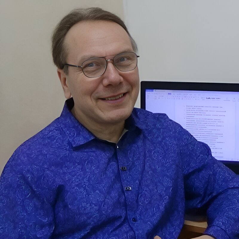 Дмитрий Стерликов — психолог онлайн